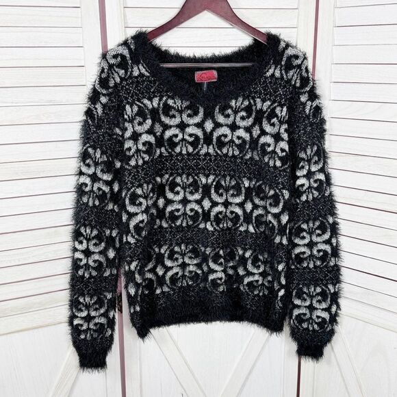Celsius Premium Scroll Print Fuzzy Eyelash Knit Sweater Black XL - Picture 8 of 13